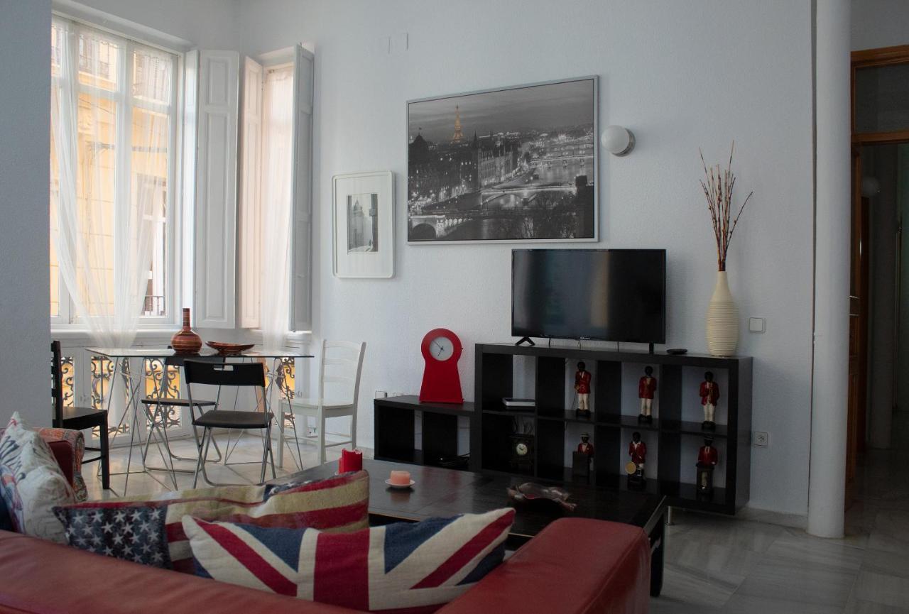 Echegaray Suites Malaga Ngoại thất bức ảnh